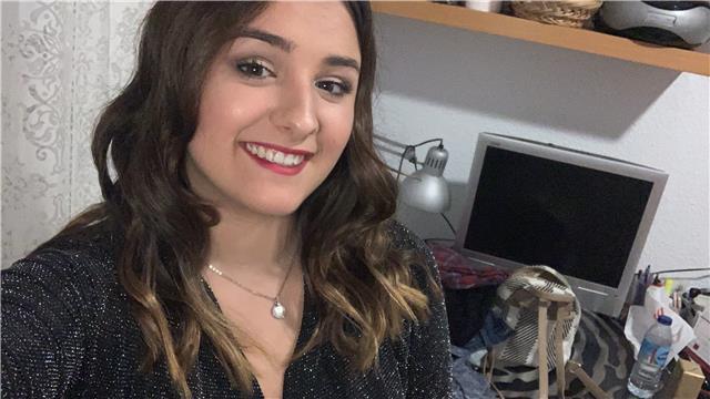 Doy clases particulares de todas las asignaturas y de segundo idioma como inglés y francés. Estoy estudiando el grado de educación primaria en la US