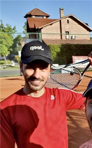 Profesor de padel ofrece clases en Mallorca, ex jugador de tenis federado