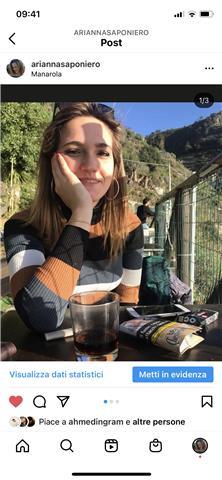Ciao! Sono una studentessa universitaria di 21 anni. Offro lezioni di francese, inglese e aiuto compiti.
Sono diplomata al liceo linguistico Grazia Deledda dove ho conseguito il diploma esabac (doppio diploma Italo-francese).
Ho vissuto diversi anni nella