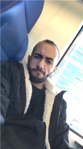 Doy clases de inglés hasta nivel b2. estoy ahora mismo cursando grado en estudios ingleses. tercer curso