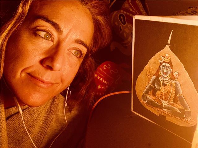 Clases de yoga on line ; profesora de yoga con años de experiencia.para principiantes y avanzados . podéis solicitar la hora y duración de la clase