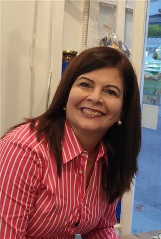 Profesora en marketing para todos aquellos que desean innovar en su marca