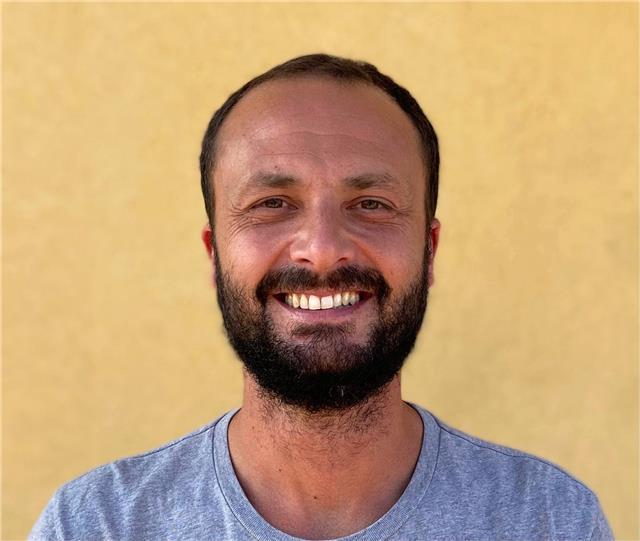 Insegnante, con esperienza comprovata