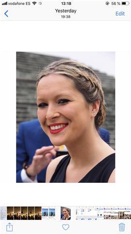 Hola me llamo Victoria, estoy estudiando el master en Granada. Doy clases de ingles online y presencial. Soy nativa. Ayuda en teoria conversacion etc