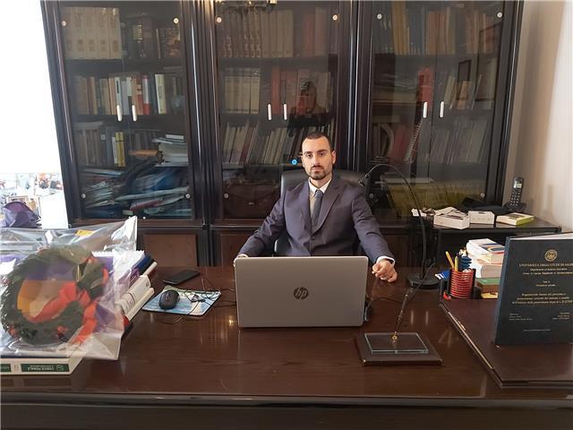 Dottore magistrale in Giurisprudenza e trainee lawyer offre lezioni private