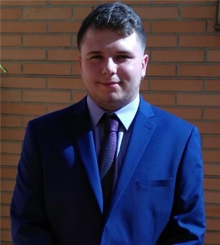 Doy clases de matemáticas hasta bachillerato y del resto de asignaturas a nivel eso