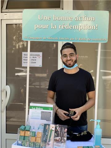 Professeur de d'Hébreu donne cours de Paracha/Torah pour la Bar-Mitsvah