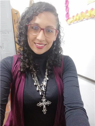 profesora de inglés con experiencia en enseñanza del idioma en diferentes edades