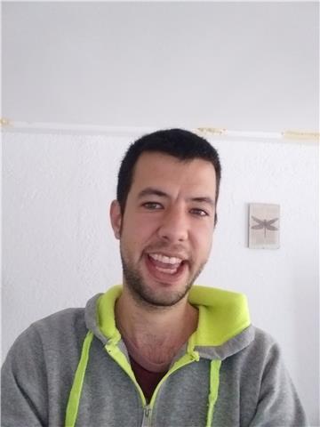 Clases dinámicas de piano para niños, jovenes o familia juntos