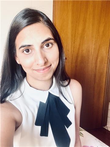 Faccio ripetizioni ai ragazzi delle medie e superiori. Ho una vera passione per matematica! Laurea in matematica dall’Università di Padova