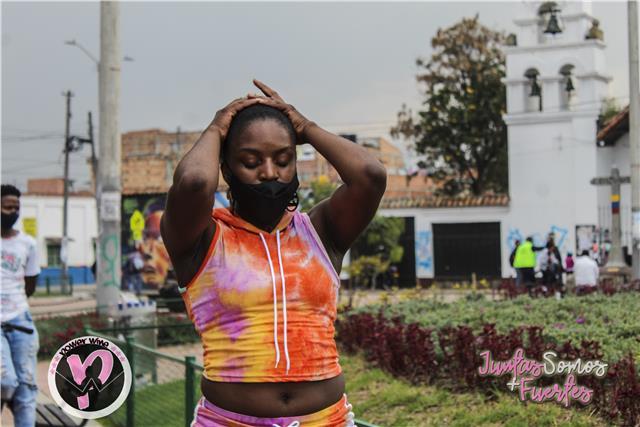 Profesora de danzas africa y tradicionales colombianas general