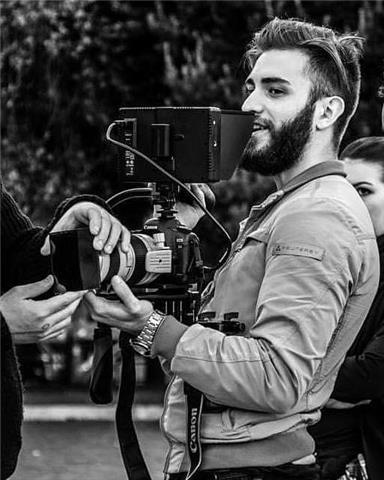 Laureato Magistrale in Cinema, Televisione e Produzione multimediale