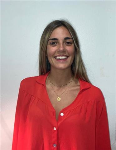 Estudiante de turismo con ganas de enseñar a alumnos que tengan dificultad en el aprendizaje del idioma o quieran mejorarlo