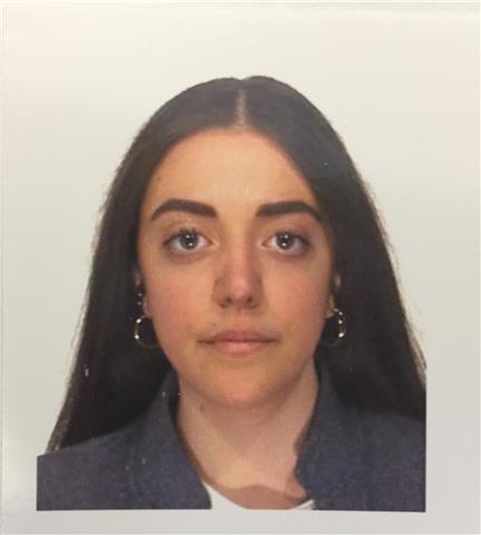 Ragazza offre lezioni private di inglese per ripetizioni o conversazione