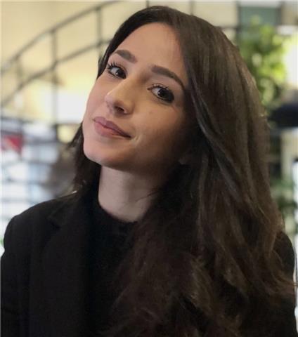 Laureata in Mediazione Linguistica offre ripetizioni di inglese, italiano, storia e francese