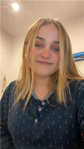 estudiante con ingles avanzado para dar clases a niños y niñas con dificultades en el aprendizaje