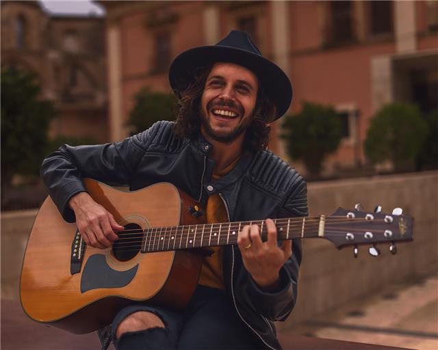 Clases de canto online: relajación, técnica e interpretación