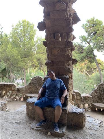 Doy clases particulares de primaria y secundaria. especializado en matemáticas e ingles para la eso