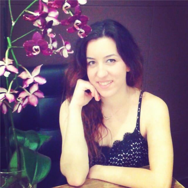 Profesora nativa ofrece clases de español