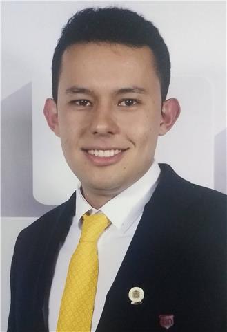 Ingeniero civil de la Universidad Nacional de Colombia, profesor de matemáticas, física y estadística desde bachillerato hasta nivel universitario