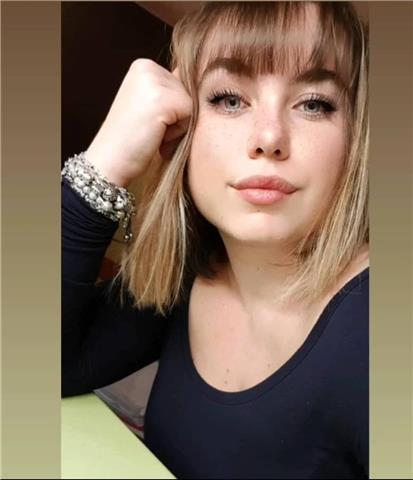 Insegnante privata per ripetizioni e aiuto compiti. ( studenti di elementari, medie, superiori e adulti)