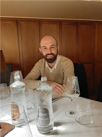 Vi seguo personalmente e vi motivo allo studio, perchè tutti abbiamo le risorse giuste per giungere ai nostri obiettivi, abbiamo bisogno di un maestro