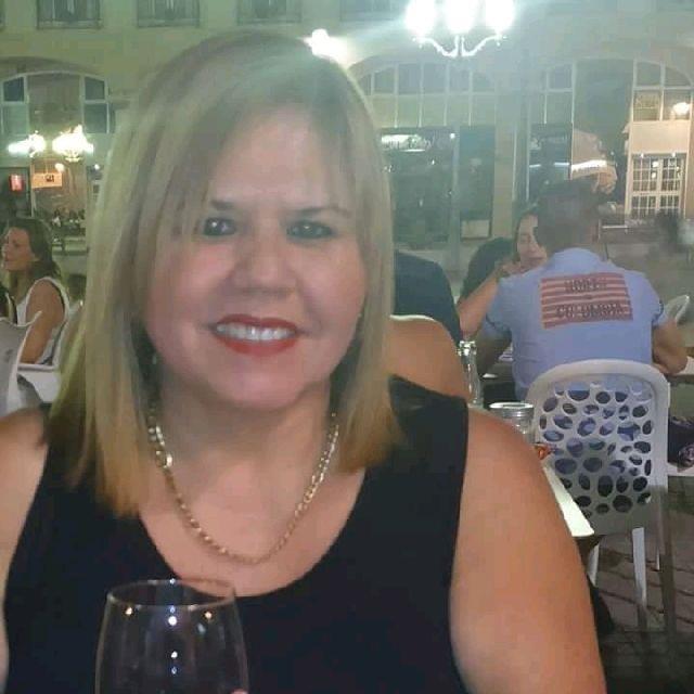 Doy clases de historia, para personas qué estén interesadas en el tema. Es un tema que me apasiona, y me gustaría compartir con ustedes mis conocimientos