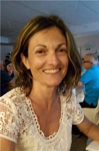 Offro lezioni private di inglese a tutti i livelli. Ho all'attivo nella mia esperienza playgroup per bambini, ma ho preparato anche studenti universitari che dovevano passare l'esame d'inglese