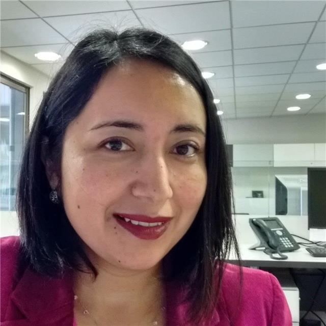 Soy licenciada en obstetricia y puericultura. Tengo habilidad para enseñar la biología aplicada y en forma general. Sobretodo con niños de enseñanza básica