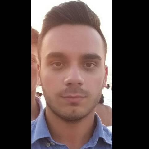 Studente di mediazione linguistica con esperienza di erasmus a Londra offre ripetizioni di inglese
