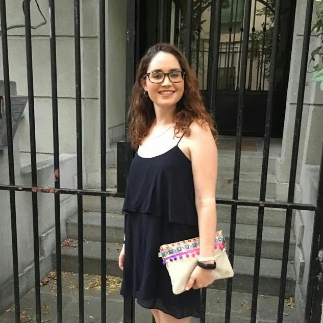 Graduada en bioquímica da clases de apoyo en las materias del ámbito de las ciencias: biología y química en andratx