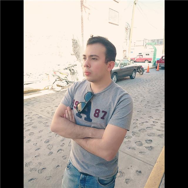 Soy alguien que ama la historia y sin duda quiero trasmitir el mismo sentimiento y quitar de la mente aquien crea que es aburrida, solo tuvieron una mala experiencia al cursarla