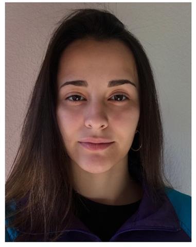 Profesora de biología y fyq para dar clases a alumnos hasta bachillerato