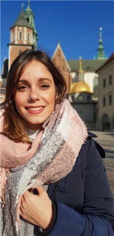 Graduada en magisterio de educación primaria ofrece clases particulares para refuerzo y estudio de contenidos de prim. y e.s.o