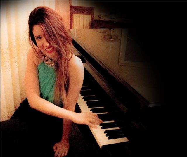 Lezioni di pianoforte, teoria musicale e solfeggio