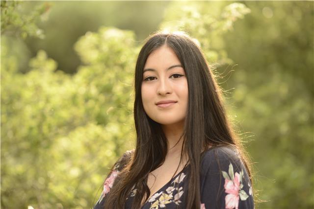 Profesora de francés, español para extranjeros e inglés imparte clases particulares a estudiantes de todas las edades