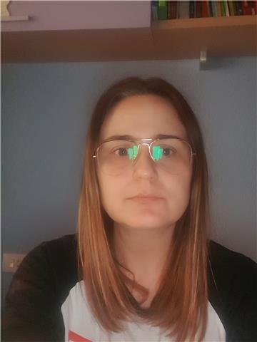 Doy clases particulares de todas las materias hasta 4° eso, más de 15 años de experiencia impartiendo clases particulares