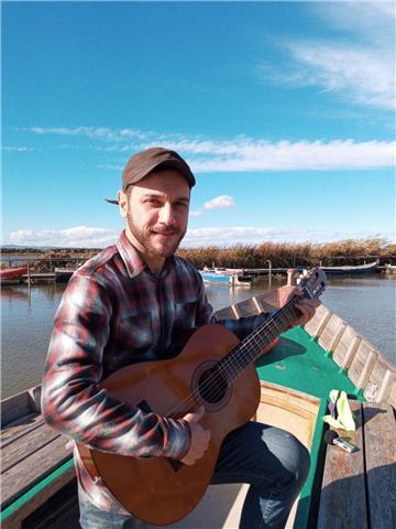 ¡aprende a tocar guitarra conmigo!