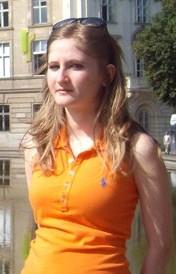 Insegnante di Italiano, offre lezioni private di letteratura italiana a studenti della scuola secondaria di primo grado