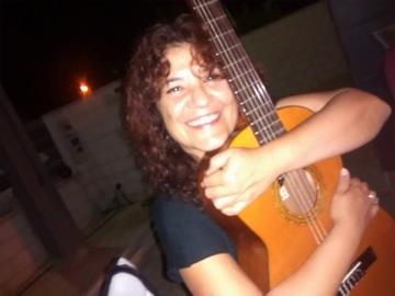 Lenguaje musical, guitarra, ukelele, musicoterapeuta