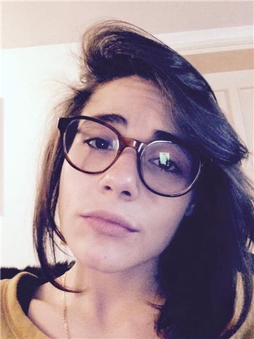 Laureata in Filologia e Letteratura Italiana offre ripetizioni per materie quali italiano, storia, geografia