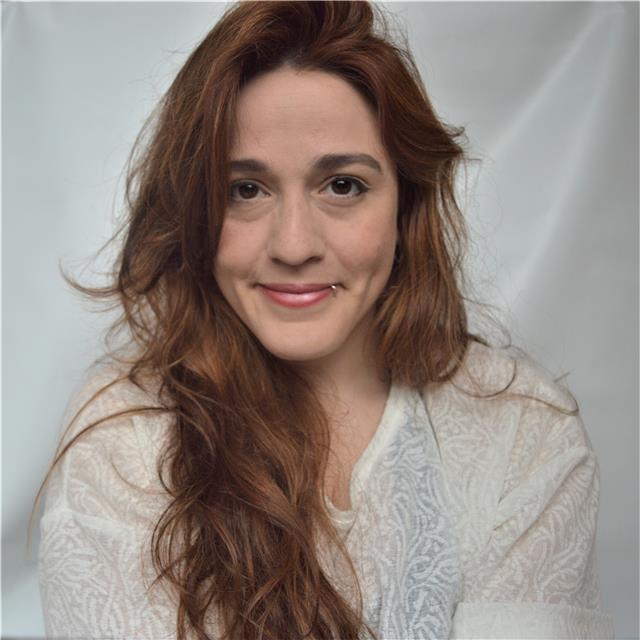 Profesora de Inglés para rodas las edades y niveles