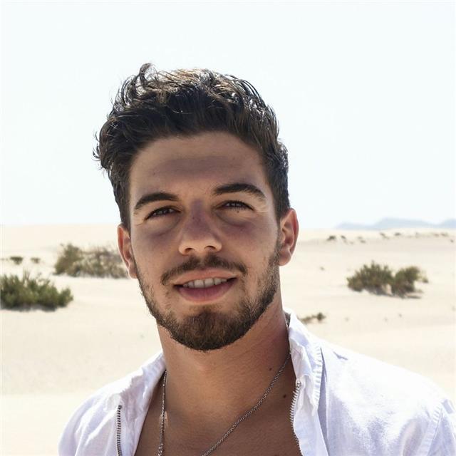 Preparation for dele and spanish conversation online