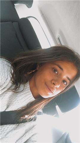 Soy estudiando de cuarto de la eso, y doy clases de cualquier asignatura a niños de educación primaria