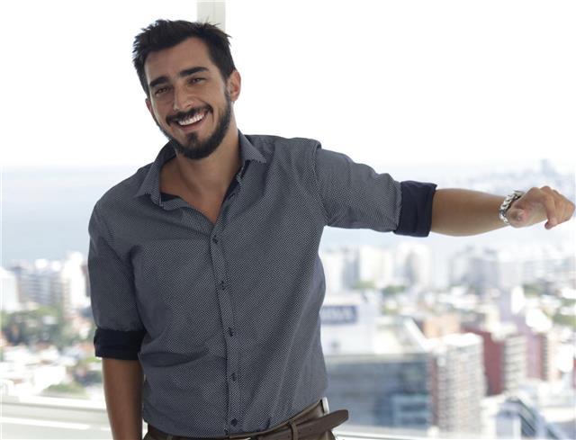 He dado clases de introducción al marketing, taller pre tesis de desarrollo de productos y servicios y workshops de marca personal