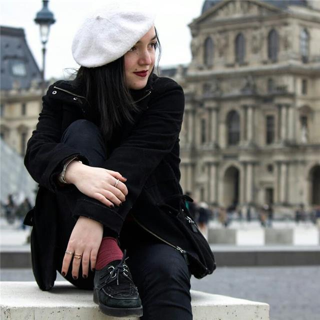 Insegnante di spagnolo (lingua madre), fotografia, storia e storia dell’arte o aiuto ai compiti di scuola