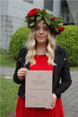 Laureata in economia aziendale