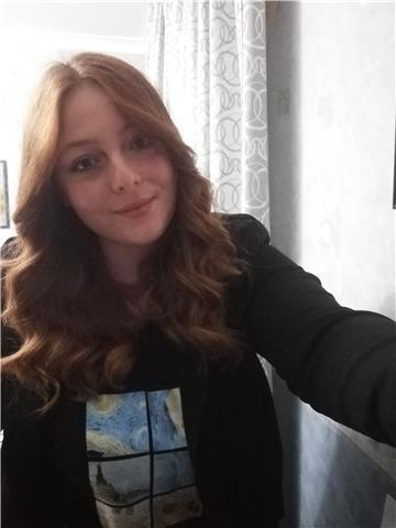 Sono diplomata in lingua, oltre alla conoscenza e disponibilità all'insegnamento di tutte le materie umanistiche, mi sono specializzata in modo particolare nell'insegnamento dell'inglese grazie agli istituti cambridge e a 5 anni di esperienza nel dare dop