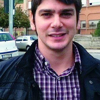 Sono laureato in Giurisprudenza e faccio l’avvocato da 12 anni