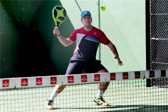 Clases muy ecónomicas de pádel y tenis en Madrid